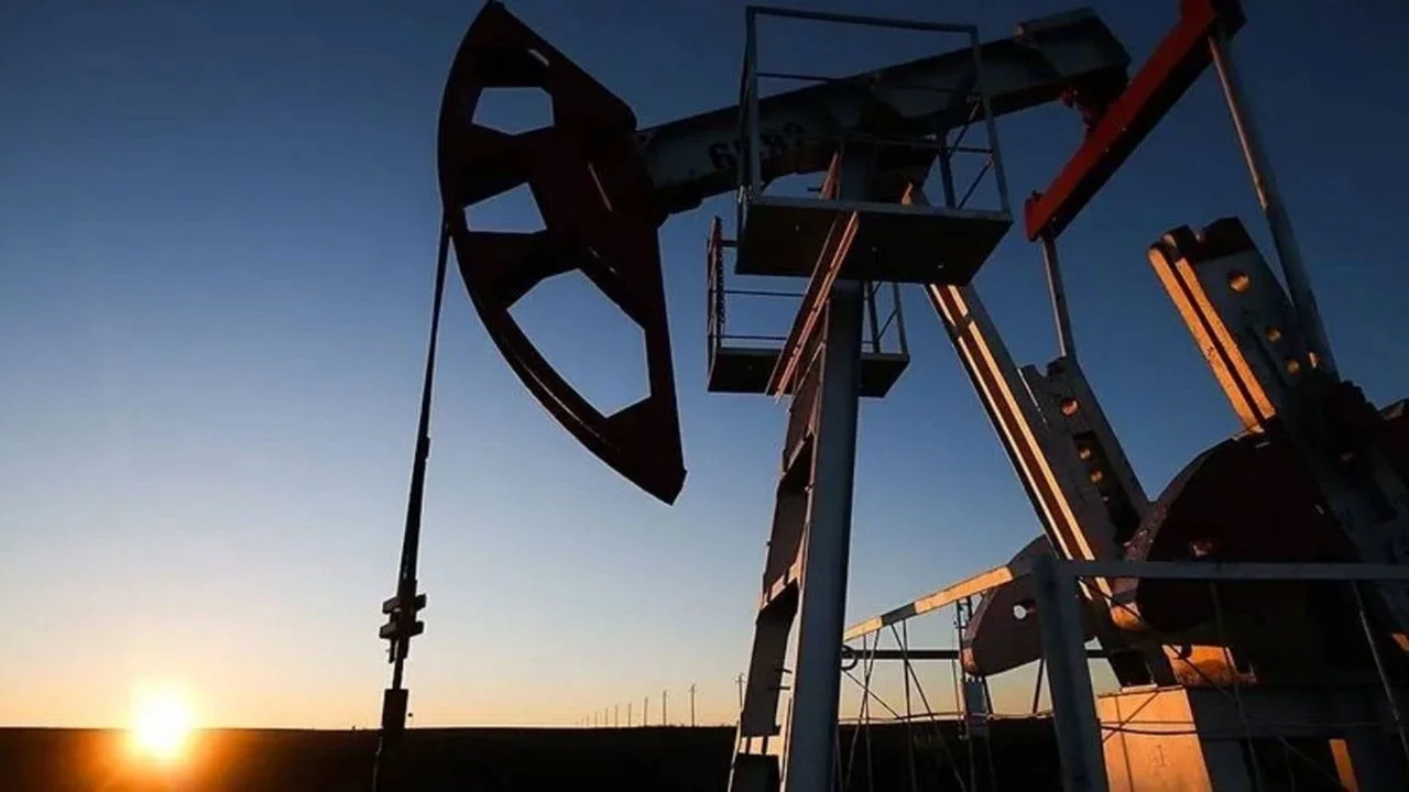 Petrol fiyatlarında yön yeniden yukarı