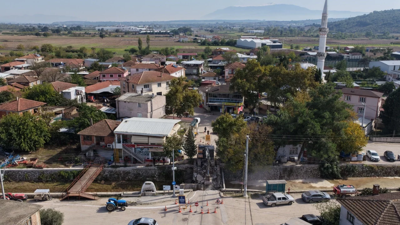 Bursa Büyükşehir'den Çekrice'ye yeni köprü