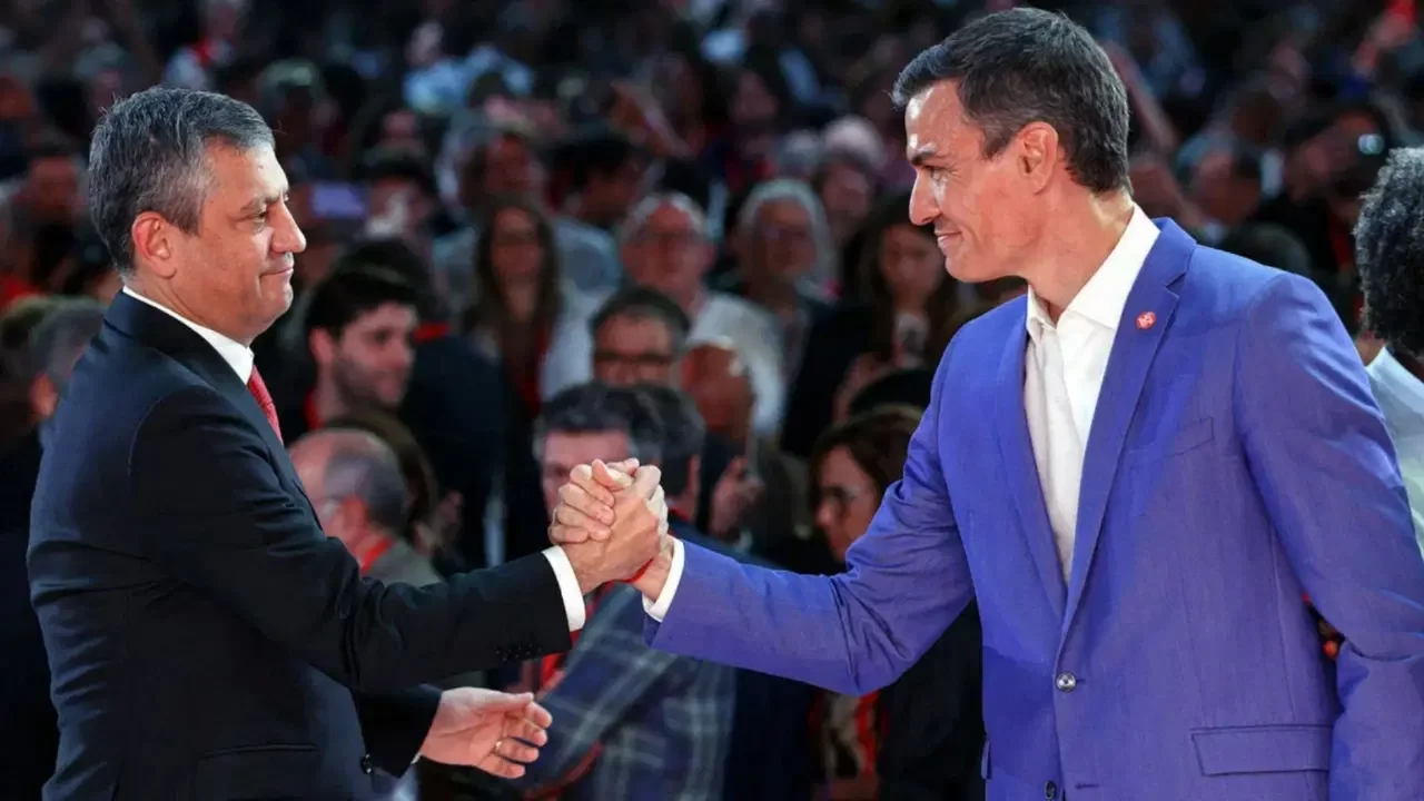 Özgür Özel'den Pedro Sánchez'e taziye mesajı