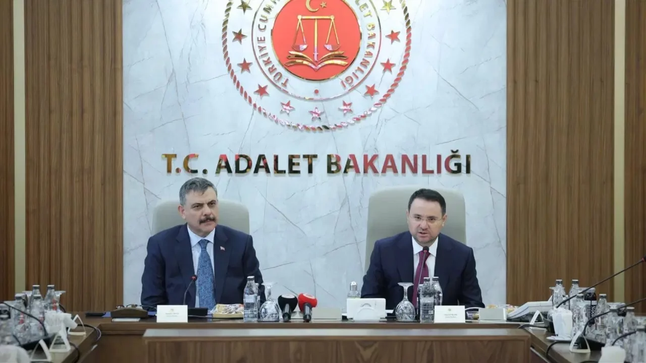 Bakan Çiftçi ve Bakan Gürlek bir araya geldi