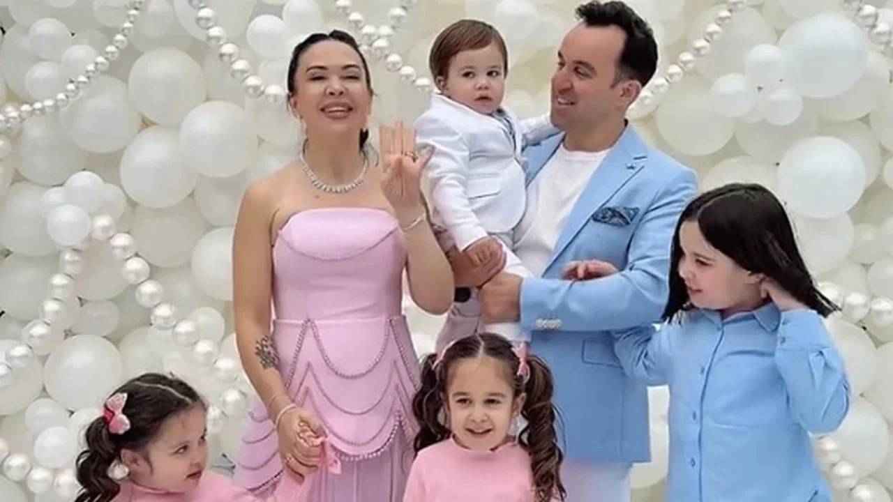 Fenomen Özlem Öz'ün hesabına erişim engeli! Bakanlıktan açıklama