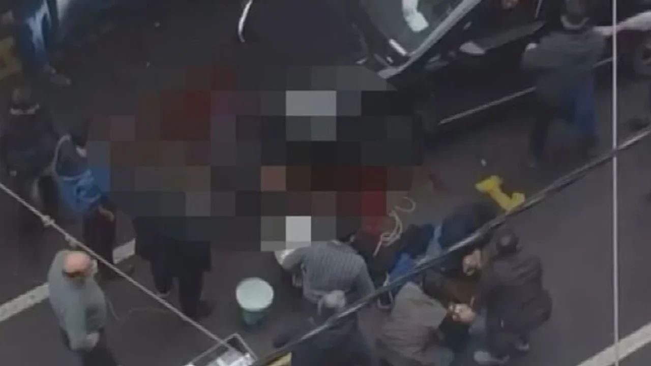 Sancaktepe'de çıkan halk pazarındaki bıçaklı kavgada can kaybı!