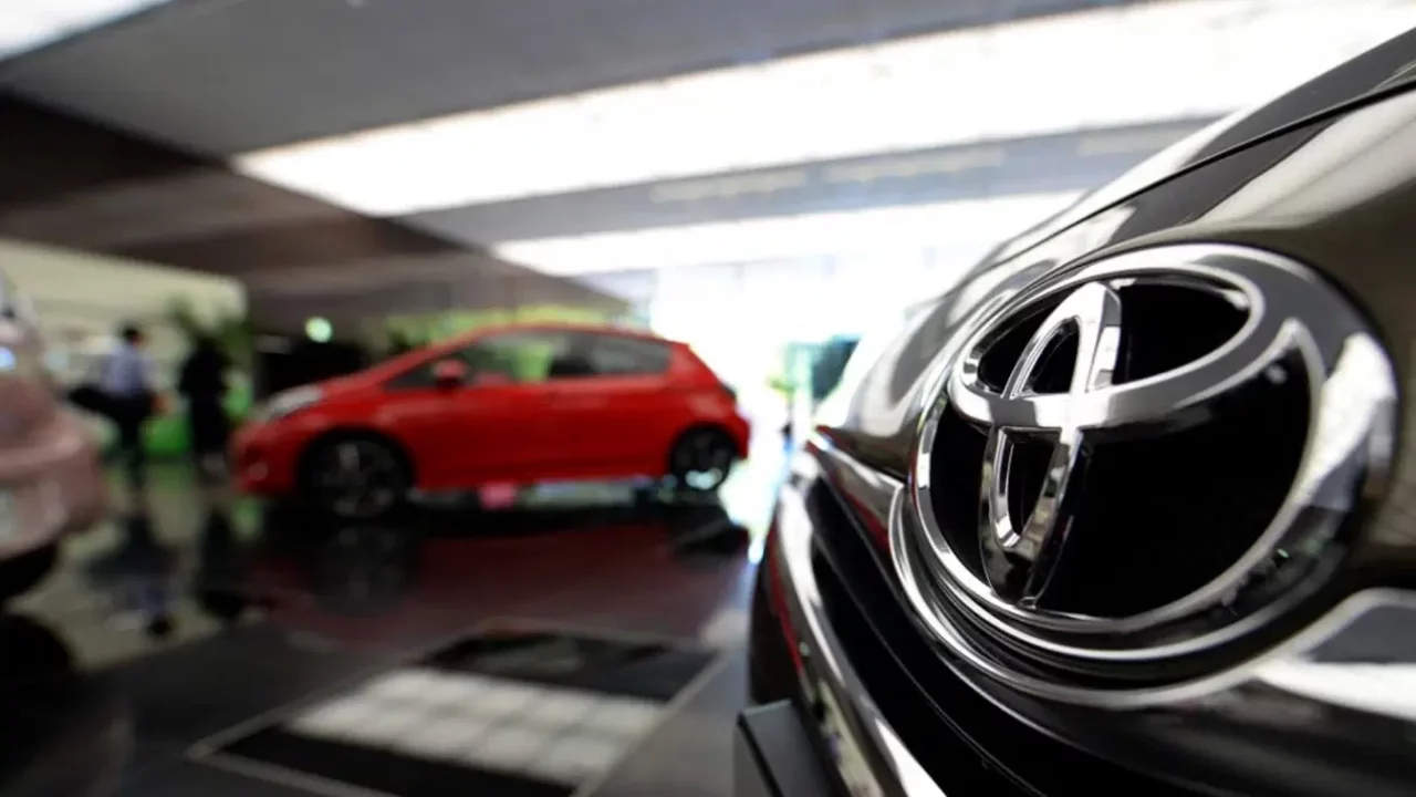 Toyota 9 yılın dibini gördü