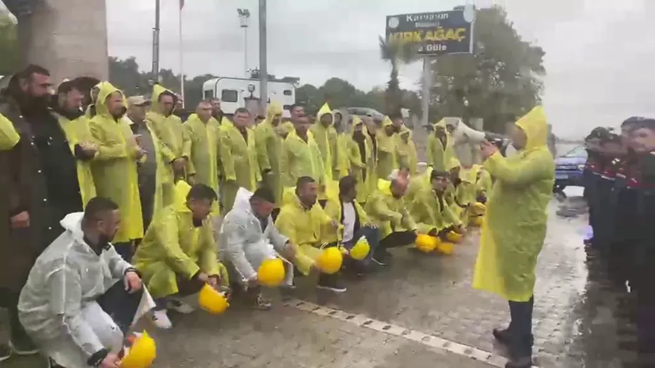 Soma'da maden işçilerinin Ankara yürüyüşü engellendi