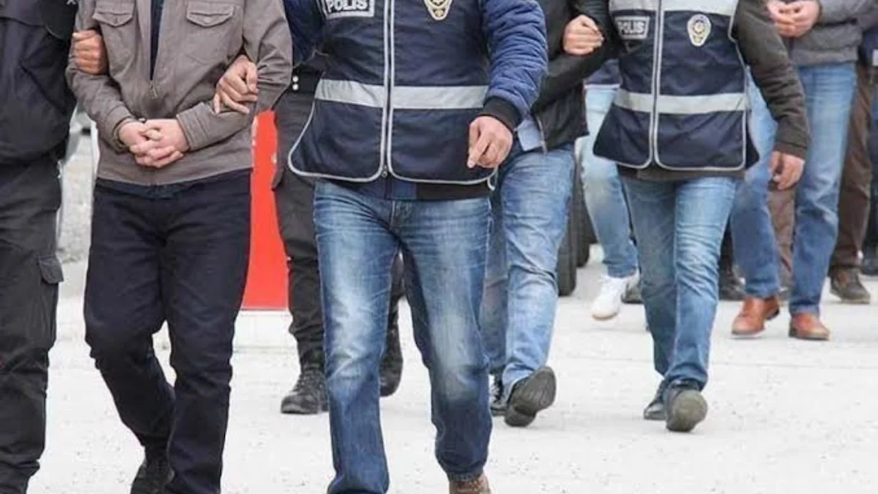 İstanbul merkezli 30 ilde suç örgütü operasyonu: Bursa da listede
