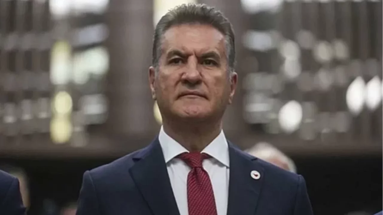 Mustafa Sarıgül YENİ Parti'den istifa etti