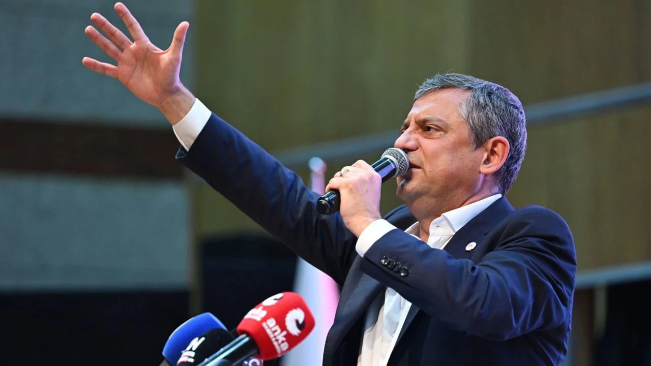 YENİ Parti Genel Başkanı Özgür Özel: Seçimin de değişimin de zamanı gelmiştir, bu iktidarı mutlak...
