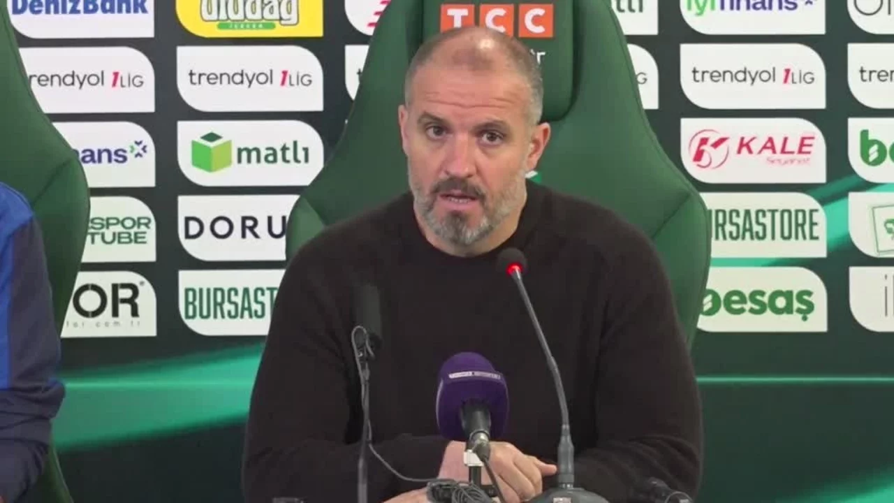 Bursaspor Teknik Direktörü Mustafa Er: "İyi oyunla kazandık"